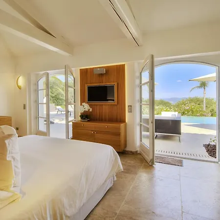 فيلة 12 Quests Wonderful In Saint-tropez